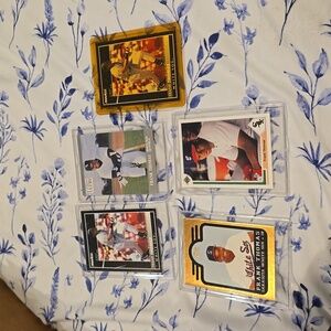 Bundle of 5 Frank Thomas MLB baseball cards MINT